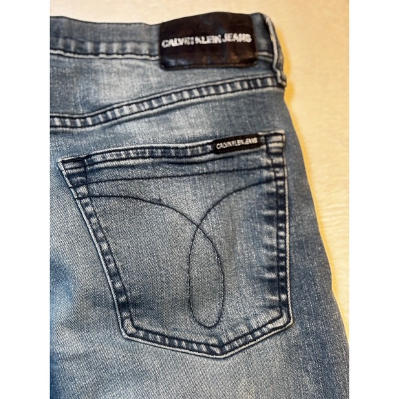 Calvin Klein Mens Jeans Straight Thrashed 34x31.5 Medium Wash Distressed‎ - Picture 8 of 12